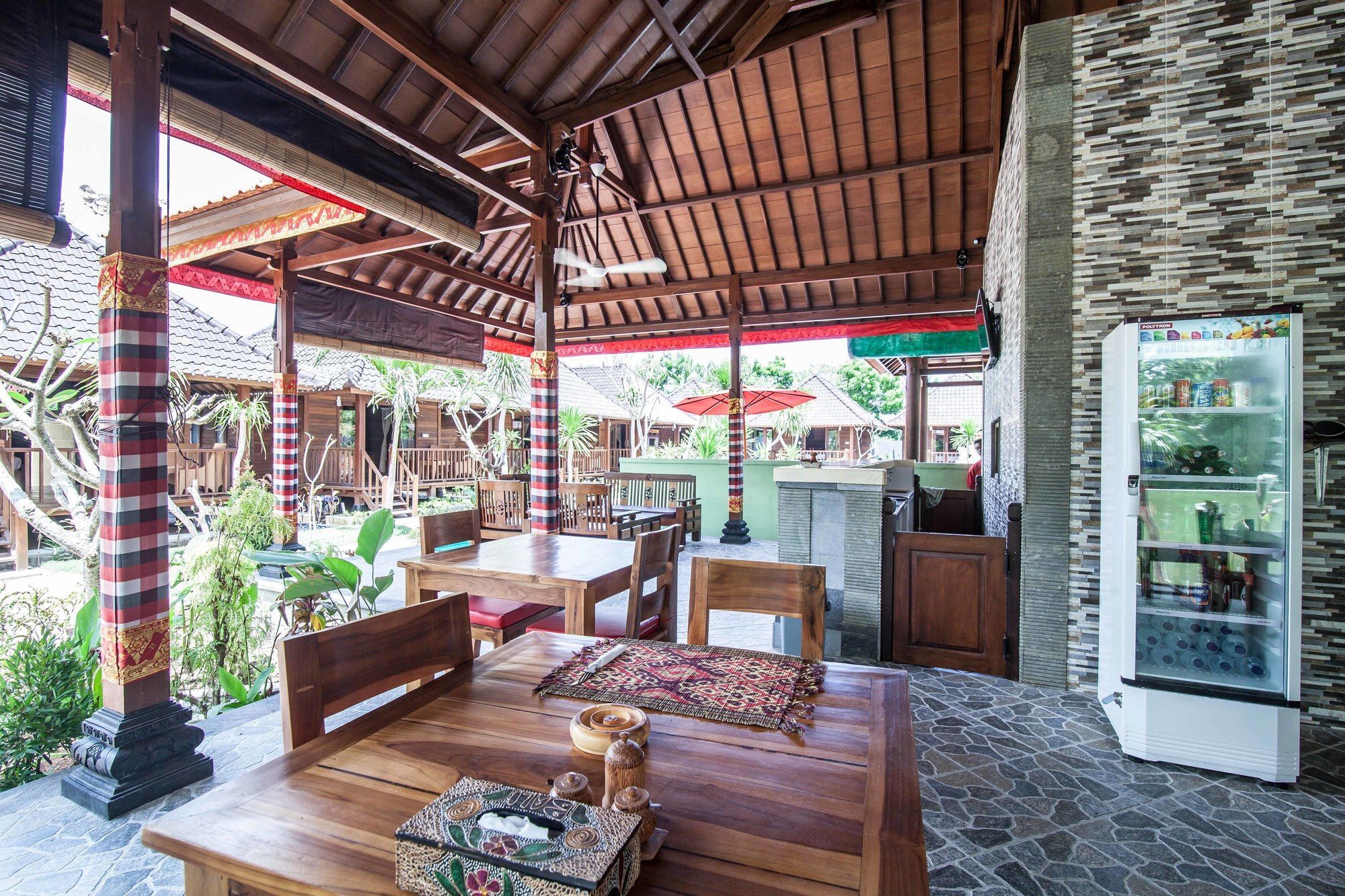 Garden Cottage Lembongan & Hostel Нуса-Лембонган Екстер'єр фото